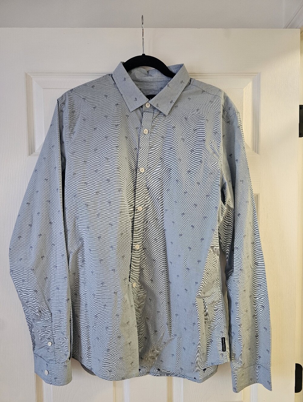 Armani Exchange Light Blue Button-Up Shirt with Navy Palm Motif